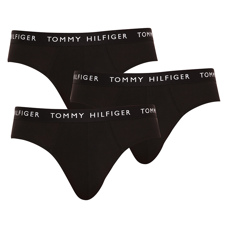 3PACK pánske slipy Tommy Hilfiger čierné (UM0UM02206 0TE) XXL.
Vychutnajte si pohodlie, na ktoré sa môžete spoľahnúť každý deň, a zároveň štýl, ktorý je synonymom americkej elegancie.
Prémiový materiál pre vaše maximálne pohodlie
Slipy sú vyrobené z bavlny s prímesou elastanu, čo je osvedčená kombinácia pre spodnú bielizeň.
Nadčasový štýl pre milovníkov minimalizmu
Typický čistý dizajn značky Tommy Hilfiger je doplnený vytkávanou gumou s logom, ktorá pridáva slipom moderný a štýlový akcent.
Prečo by ste mali určite vyskúšať slipy Tommy Hilfiger

Prémiový materiál: Vysoký podiel bavlny pre prirodzený komfort a priedušnosť.
Ikona Tommy Hilfiger: Vytkávaná guma s logom dodáva štýlový a moderný vzhľad.
Univerzálne použitie: Ideálny strih pre každú príležitosť, od každodenného nosenia až po šport.

Spodná bielizeň Tommy Hilfiger je zárukou najvyššej kvality
Značka Tommy Hilfiger sa stala ikonou amerického obliekania pred takmer 40 rokmi a jej farebnosť v odtieňoch modrej, červenej a bielej je rozpoznateľná na prvý pohľad.
Ako sa starať o slipy Tommy Hilfiger
Aby vám spodná bielizeň dlho slúžila, odporúčame dodržiavať nasledujúce pokyny.

Pranie: Slipy perte na 40 °C.
Sušenie: Slipy môžete sušiť v sušičke, ale odporúčame šetrný program a nižšiu teplotu, aby sa predĺžila životnosť materiálu.
Žehlenie: Slipy je možné žehliť, ale vždy používajte nižšiu teplotu a ideálne žehlite naruby.

Tip: Tvoje obľúbené spodné prádlo si zaslúži jemné zaobchádzanie.