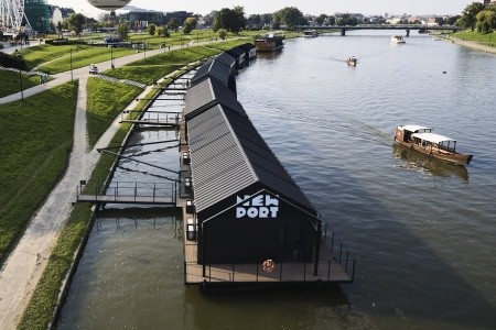 Poľsko Krakov New Port 9 dňový pobyt Raňajky Vlastná March 2027 (15/03/27-23/03/27)