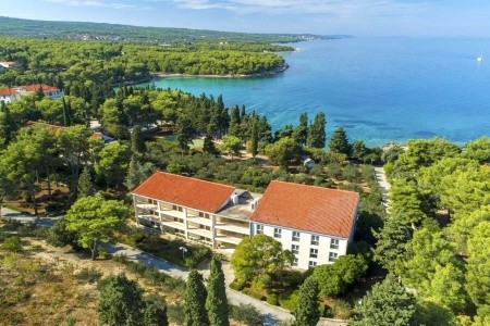Chorvátsko Brač Aminess Vival Velaris Resort 3 dňový pobyt Polpenzia Vlastná May 2026 (24/05/26-26/05/26)