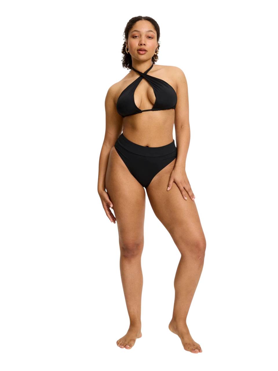 Menštruačné plavky Modibodi  Hi-Leg Brief spodný diel (MPMHBSD) XXL.
Objavte slobodu pohybu aj počas menštruácie s menštruačnými plavkami Modibodi!
Spoľahlivá technológia a pohodlné materiály
Plavky Modibodi sú vyrobené z vysoko kvalitných, rýchloschnúcich a odolných materiálov, ktoré zaručujú pohodlie aj počas dlhého dňa stráveného vo vode.
Technológia použitá v týchto plavkách je navrhnutá tak, aby zabránila úniku a zápachu.
Elegantný dizajn pre každú postavu
Modibodi vyhovuje každej postave a veku – nájdete tu dámske a dievčenské modely v rôznych veľkostiach, ktoré vyhovujú vašej postave.
Strihy sú navrhnuté tak, aby dobre sedeli, neobmedzovali pohyb a poskytovali úplný komfort aj počas aktívneho dňa – či už plávate, opaľujete sa alebo sa vybláznite vo vlnách.
Kedy sa vám zídu?
Menštruačné plavky Modibodi sú ideálnou voľbou pre:

Ľahký až stredný menštruačný tok
Prvý alebo posledný deň vášho cyklu
Zálohu pri používaní tampónov alebo menštruačných kalíškov
Plávanie a vodné športy
Relaxačné dni na pláži a aktívne dni pri vode

Vďaka nim si môžete užívať leto bez stresu – bez potreby jednorazových pomôcok a s maximálnym komfortom.
Vyskúšajte rozdiel, ktorý pocítite
Austrálska značka Modibodi si kladie za cieľ zmeniť svet spodnej bielizne udržateľným a pohodlným spôsobom.
Nečakajte – doprajte si slobodu aj počas menštruácie
Pridajte si plavky Modibodi do košíka a užite si bezstarostné leto plné slnka, vody a zábavy.
Ako sa starať o plavky Modibodi:

Pred prvým použitím: Predtým, ako si nové menštruačné nohavičky alebo plavky oblečiete po prvýkrát, je potrebné ich vyprať – buď ručne, alebo v práčke na jemný cyklus na 30 °C.
Po každom použití: Najskôr spodnú bielizeň dôkladne opláchnite studenou vodou.
Pranie: Po každom použití najskôr opláchnite plavky v studenej vode, kým voda nie je číra.
Sušenie: Nechajte plavky vyschnúť na vzduchu.
Žehlenie: Plavky nežehlite – teplo by mohlo zničiť vnútornú ochrannú vrstvu.