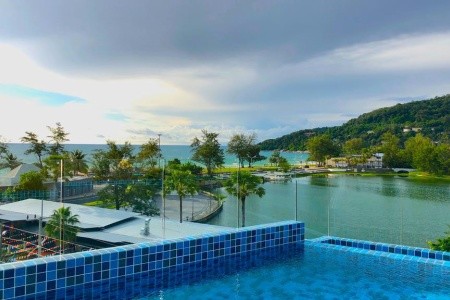 Thajsko Phuket Phoenix Karon Beach 12 dňový pobyt Raňajky Letecky Letisko: Viedeň December 2026 ( 1/12/26-12/12/26)