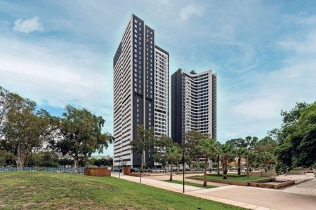 Španielsko Costa Del Sol Staybridge Suites Malaga 3 dňový pobyt Raňajky Letecky Letisko: Praha May 2026 ( 3/05/26- 5/05/26)