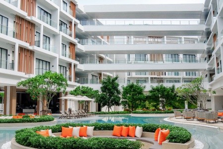 Thajsko Phuket Laya Resort Phuket Island (Layan Beach) 8 dňový pobyt Raňajky Letecky Letisko: Viedeň February 2027 ( 3/02/27-10/02/27)