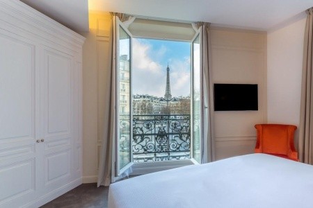 Francúzsko Paríž La Comtesse Paris Tour Eiffel 3 dňový pobyt Raňajky Letecky Letisko: Praha September 2026 (11/09/26-13/09/26)