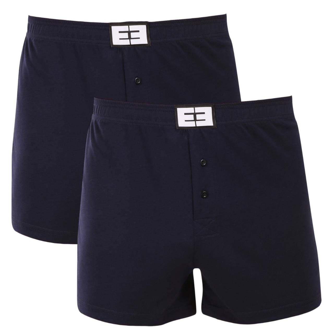 2PACK pánske trenky Nedeto modré (2NTV08) XL, trenírky.
Zabezpečte si celodenné pohodlie s pánskymi trenky Nedeto.
Vysokokvalitný materiál na celodenné nosenie
Trenky Nedeto sú vyrobené z kombinácie bavlny a elastanu, čo zaručuje ich výnimočnú mäkkosť a priedušnosť.
Praktický dizajn pre všetkých moderných mužov
Trenky Nedeto majú voľnejší strih, ktorý vám poskytuje maximálnu voľnosť pohybu.
Prečo by ste mali vyskúšať trenky Nedeto

Voľný strih: Ideálny pre pohodlné celodenné nosenie bez pocitu obmedzenia.


Klasický elastický: Silný a pohodlný elastický pás, ktorý drží trenky na mieste bez zarezávania.


Skvelý pomer ceny a kvality: Získate niekoľko kusov kvalitného spodného prádla za nízku cenu.

Česká značka Nedeto sa zameriava na kvalitu
Všetci nosíme spodnú bielizeň Nedeto, pretože ju vyrábame sami.
Ako sa starať o boxerky Nedeto, aby vám vydržali čo najdlhšie
Aby vám vaše nové obľúbené trenky Nedeto vydržali čo najdlhšie, odporúčame dodržiavať niekoľko jednoduchých pravidiel.

Pranie: Boxerky môžete bez obáv prať v práčke na 30 °C.


Žehlenie: Boxerky Nedeto sa dajú aj žehliť – odporúčame strednú teplotu a žehlenie na rubovej strane.


Sušenie: Nie sú vhodné na sušenie v sušičke.

Tip: Staňte sa odborníkom na starostlivosť o spodnú bielizeň vďaka tipom v našom článku a doprajte svojim obľúbeným kúskom starostlivosť, akú si zaslúžia.