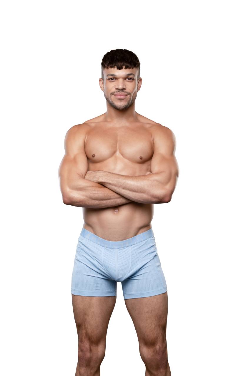 Pánske boxerky Andrew Christian modré MESH GYM (93636-PWBL) M, trenky.
Zvodné boxerky pre moderných mužov
Pánske boxerky patria medzi najobľúbenejšie druhy spodnej bielizne, môžeš si ich obliecť jednoducho kedykoľvek, či už ťa čaká rande, pracovná porada alebo extrémny športový výkon.
Sexy spodná bielizeň Andrew Christian ťa bude baviť
Zvodná pánska bielizeň od Andrew Christian zaručí, že všetky tvoje prednosti neodolateľne vyniknú.