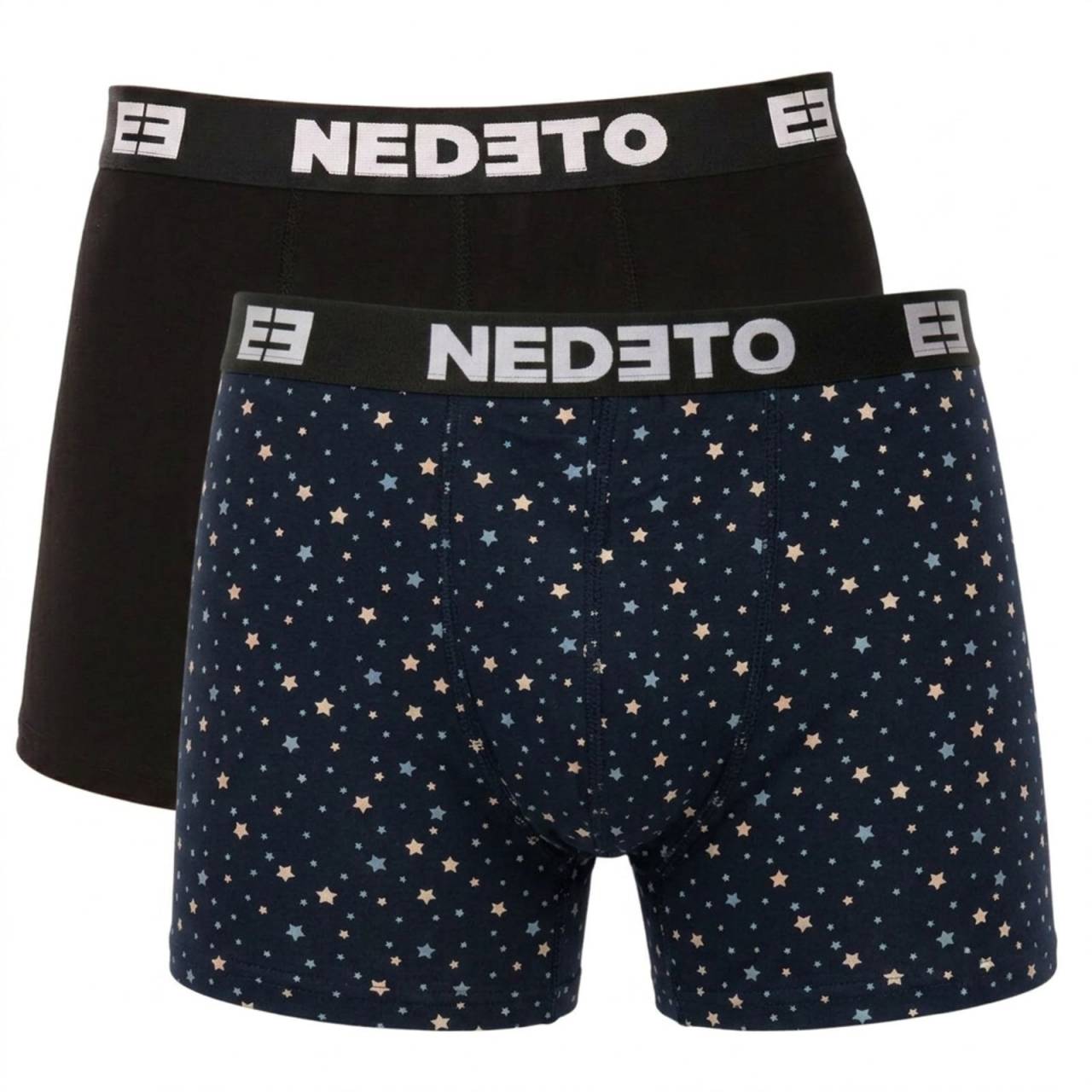 2PACK pánske boxerky Nedeto viacfarebné (2NBV11) L, trenky.
Zbavte sa nudy a pridajte do svojho šatníka zdravú dávku štýlu a originality!
Pohodlný materiál pre ideálne pohodlie
Boxerky sú vyrobené z mäkkého a priedušného materiálu z bavlny s prímesou elastanu, vďaka čomu sa prispôsobia vášmu telu bez toho, aby vás akokoľvek obmedzovali.
Výrazný dizajn, ktorý vás pobaví
Zábavný potlač vytvára svieži a veselý vzhľad, ktorý vám zaručene zdvihne náladu.
Prečo vyskúšať boxerky Nedeto

Naša značka Nedeto: Kvalita, ktorú sami garantujeme a testujeme.
Originálny dizajn: Hravý štýl, ktorý vás rozosmeje.
Pohodlný materiál a strih: Vhodné na každodenné nosenie, relax a voľný čas.

Česká značka Nedeto ponúka kvalitné spodné prádlo za skvelú cenu
Nielenže predávame spodné prádlo Nedeto, ale tiež stojíme za jeho výrobou.
Ako sa starať o boxerky Nedeto
Aby vaše obľúbené boxerky dlho vyzerali ako nové, odporúčame dodržiavať tieto pokyny na údržbu.

Pranie: Boxerky perte na 30 °C, najlepšie naruby.
Sušenie: Nesušte v sušičke.
Žehlenie: Áno, boxerky môžete žehliť na nízkej teplote, ideálne naruby, aby nedošlo k poškodeniu vzoru a elastických vlákien.

Tip: Staňte sa odborníkom na starostlivosť o spodnú bielizeň vďaka tipom v našom článku a poskytnite svojim obľúbeným kúskom starostlivosť, ktorú si zaslúžia.