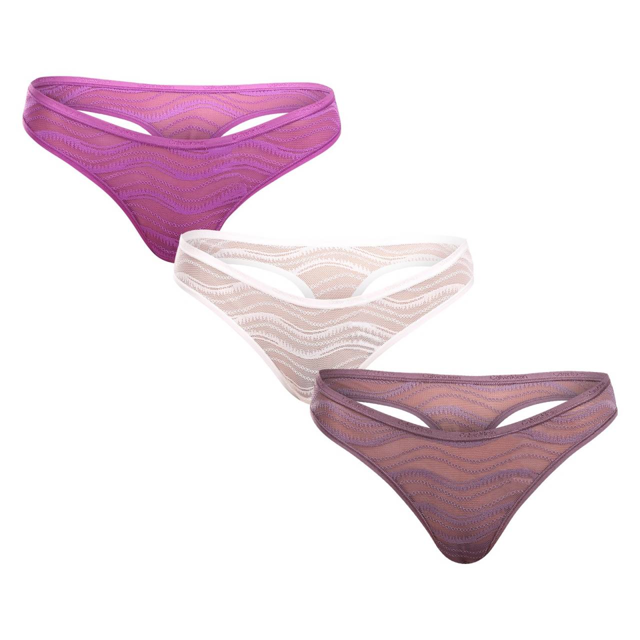 3PACK Damen Tangas Calvin Klein mehrfarbig (QD5216E-NOW) XXL.
Diese Calvin Klein Tangas sehen, nicht nur dank des originellen Designs, luxuriös aus.
