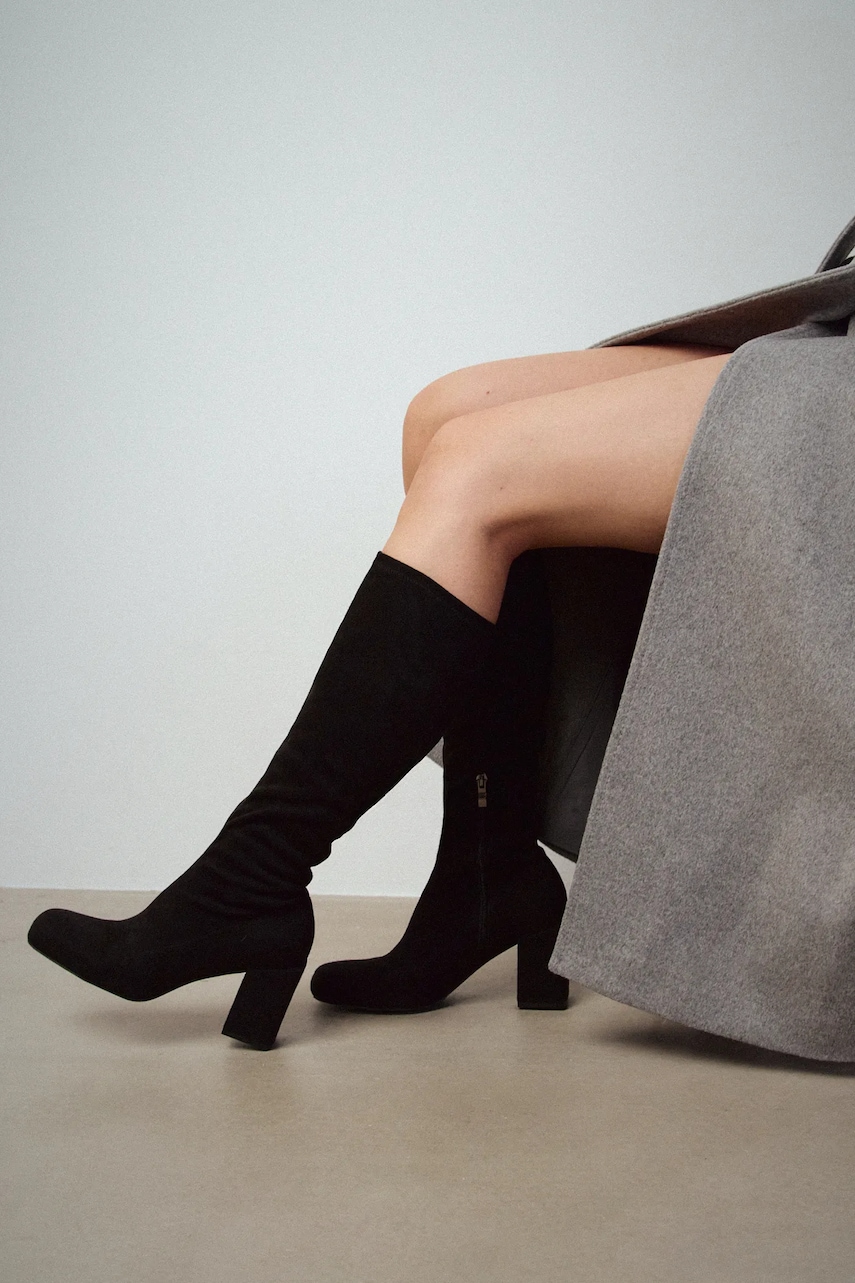 Vysoké čižmy Medicine čierna farba, na podpätku.