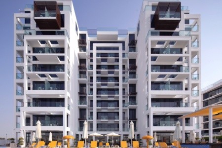 Spojené arabské emiráty Dubaj C Central Resort The Palm 7 dňový pobyt Raňajky Letecky Letisko: Praha September 2026 (26/09/26- 2/10/26)