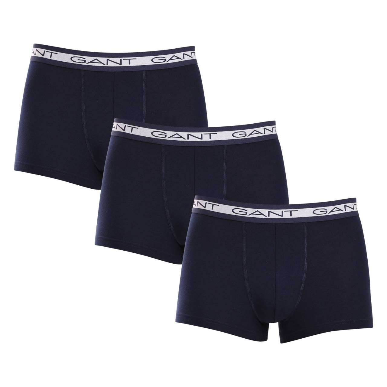 3PACKHerren Klassische Boxershorts Gant blau (900003053-410) XXL.
Setzen Sie auf Komfort und einen zeitlosen Look mit den Herren-Boxershorts von GANT in einer zeitlosen Farbkombination.
Hochwertiges Material für täglichen Komfort
Die Boxershorts sind aus einer hochwertigen Baumwoll-Elastan-Mischung gefertigt.
Modernes Design für die Arbeit und das Date am Abend
Das schlichte Design wird durch einen Bund mit dem GANT-Logo ergänzt, der weich ist und nicht drückt.
Warum Sie unbedingt GANT Boxershorts ausprobieren sollten

Hochwertiges Material und bequeme Passform: Weiche Baumwolle mit Elastan sorgt für Komfort und eine gute Passform.
Elegantes, minimalistisches Design: Das klassische Farbschema und der Logogummi wirken elegant und modern.
Vielseitig einsetzbar: Ideal für Alltag, Arbeit, Sport und Freizeit.

GANT Unterwäsche für stilvolle Männer
Seit 1949 ist die Marke GANT ein Synonym für präzise Verarbeitung und hochwertige Materialien.
Pflegehinweise für GANT Herren-Boxershorts
Damit Ihre Wäsche lange in gutem Zustand bleibt, empfehlen wir die folgenden Tipps.

Waschen: Der Stift hat eine Höchsttemperatur von 40 °C.
Trocknen: Sie können Ihre Boxershorts im Wäschetrockner trocknen - wir empfehlen, das Schonprogramm auf eine niedrigere Temperatur einzustellen.
Bügeln: Falls erforderlich, können Sie sie bei niedriger Temperatur bügeln, am besten von innen nach außen.

Tip: Es kann schwierig sein, die richtige Unterwäsche zu finden, die perfekt sitzt.