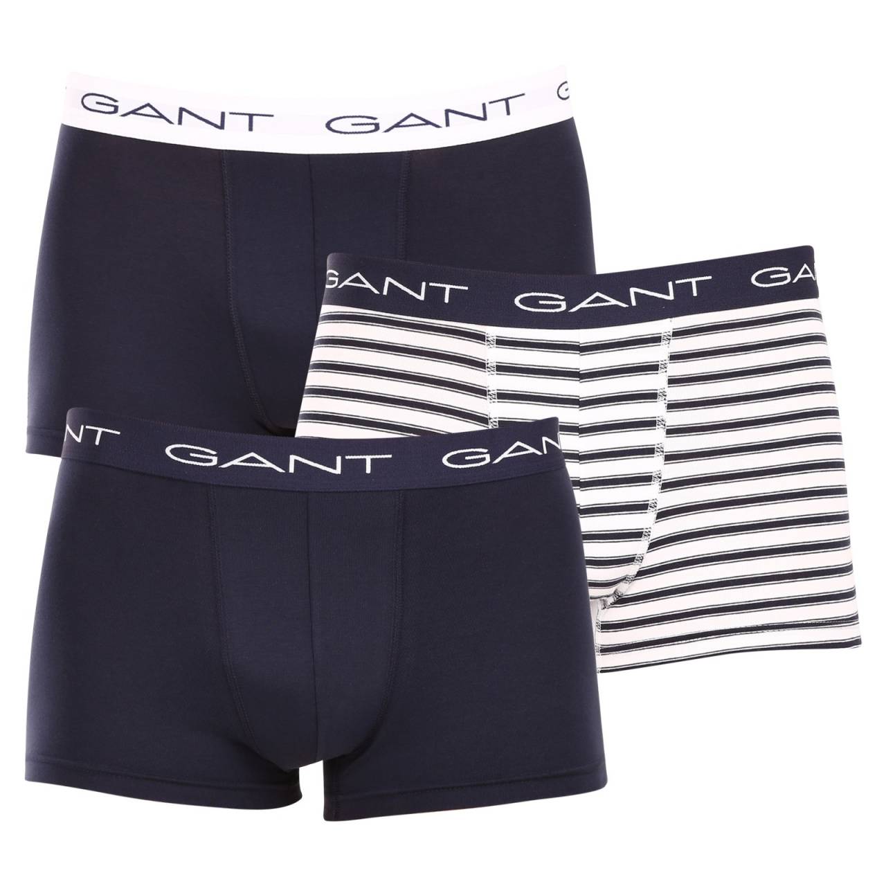 3PACK herenboxershort Gant veelkleurig (902323013-433) 3XL.
Zet in op comfort en een tijdloze look met de GANT herenboxershort in een tijdloze kleurencombinatie.
Eersteklas materiaal voor dagelijks comfort
De boxershorts zijn gemaakt van een hoogwaardige mix van katoen en elastaan.
Modern ontwerp voor werk en uitgaan
Het eenvoudige ontwerp wordt aangevuld door een tailleband met het GANT-logo, die zacht is en niet drukt.
Waarom je zeker GANT boxershorts moet proberen

Kwaliteitsmateriaal en comfortabele pasvorm: Zacht katoen met elastaan zorgt voor comfort en een geweldige pasvorm.
Stijlvol minimalistisch ontwerp: Het klassieke kleurenschema en het rubberen logo zien er elegant en modern uit.
Veelzijdig gebruik: Ideaal voor dagelijks gebruik, werk, sport en vrije tijd.

GANT ondergoed voor stijlvolle mannen
Sinds 1949 staat het merk GANT synoniem voor precisiewerk en kwaliteitsmaterialen.
Hoe te onderhouden GANT heren boxershorts
Om ervoor te zorgen dat je wasgoed lang in goede conditie blijft, raden we je de volgende tips aan.

Wasgoed: De pen heeft een maximale temperatuur van 40 °C.
Drogen: Je kunt je boxers in de wasdroger drogen - we raden aan om het fijnwasprogramma op een lagere temperatuur in te stellen.
Strijken: Indien nodig kun je ze op een lage temperatuur strijken, het beste binnenstebuiten.

Tip: Het juiste ondergoed vinden dat perfect bij je past, kan een uitdaging zijn.