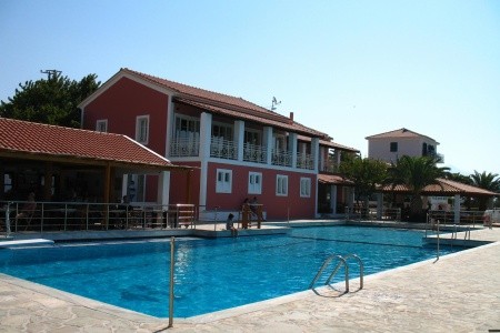 Grécko Samos Mykali 15 dňový pobyt Polpenzia Letecky Letisko: Praha July 2026 (31/07/26-14/08/26)