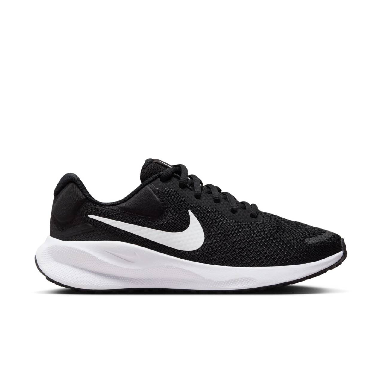 Nike Revolution 7 Womens Road Running Shoes 40.
