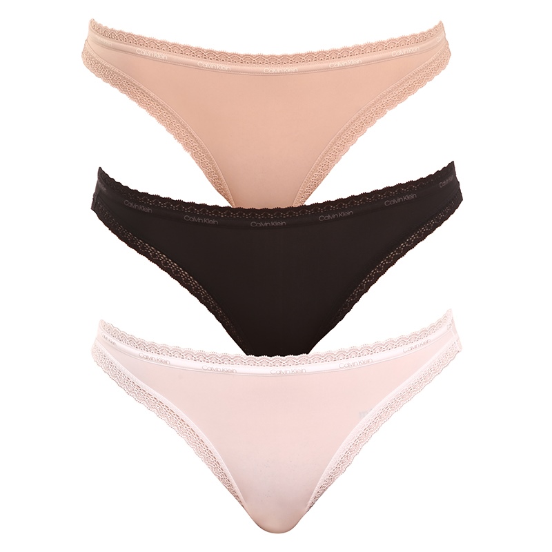 3PACK dámske nohavičky Calvin Klein viacfarebné (QD3804E-FIY) L.
Nohavičky Calvin Klein padnú ako uliate
Prepracovaný strih klasických nohavičiek sa hodí na všetky príležitosti, nižší strih sa ľahko schová pod oblečením.
Značka Calvin Klein cieli na milovníkov minimalizmu
Značka Calvin Klein patrí medzi ikony spodnej bielizne, ale aj bežného oblečenia alebo parfumov.