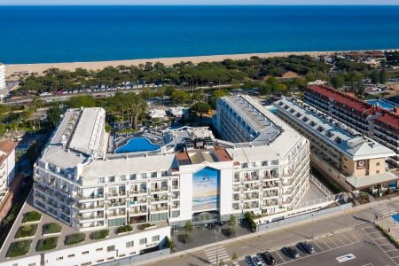 Španielsko Costa del Maresme Aquahotel Aquamarina 11 dňový pobyt Plná penzia Letecky Letisko: Praha August 2026 ( 5/08/26-15/08/26)