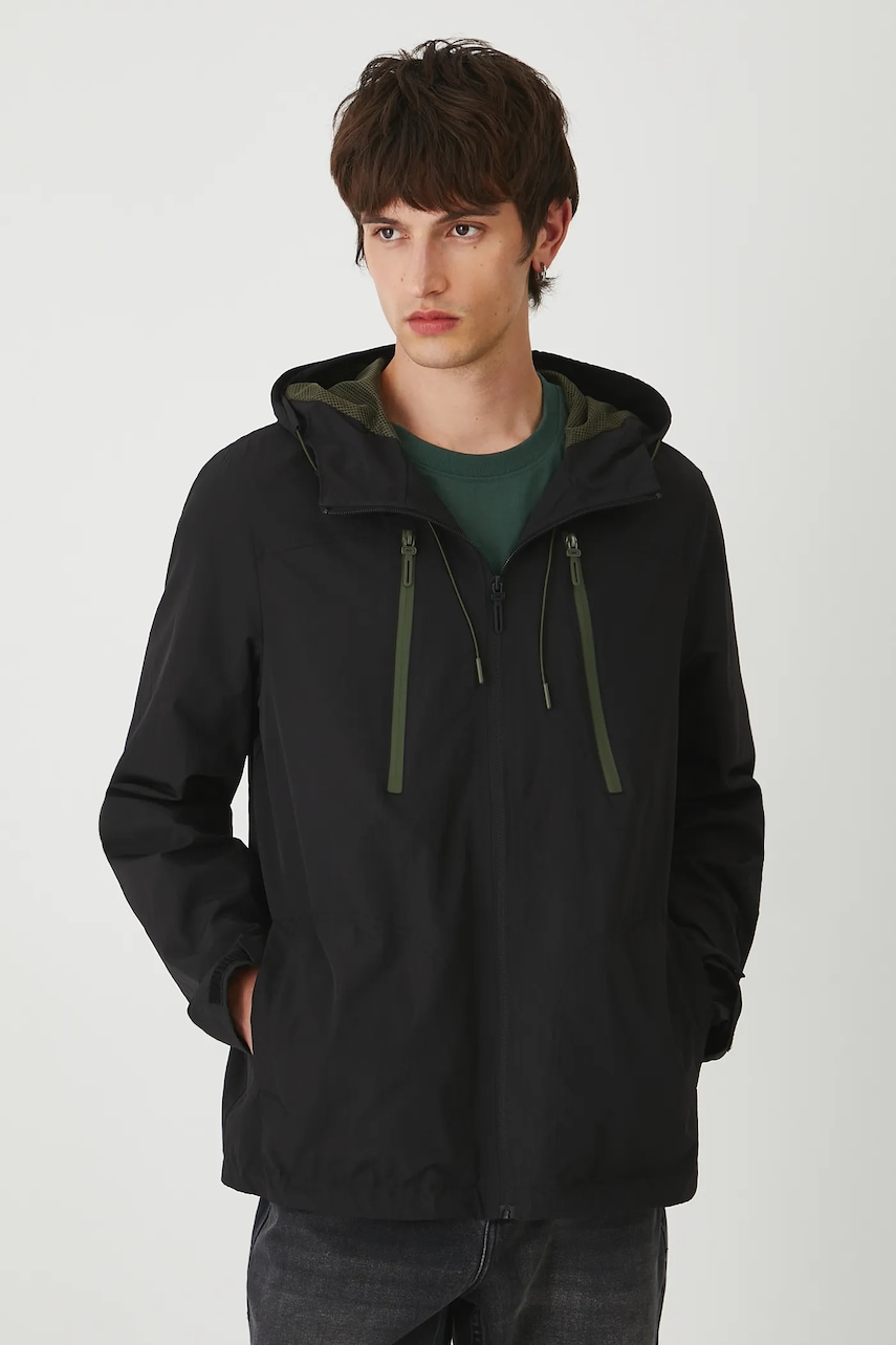 Bunda Medicine čierna farba.