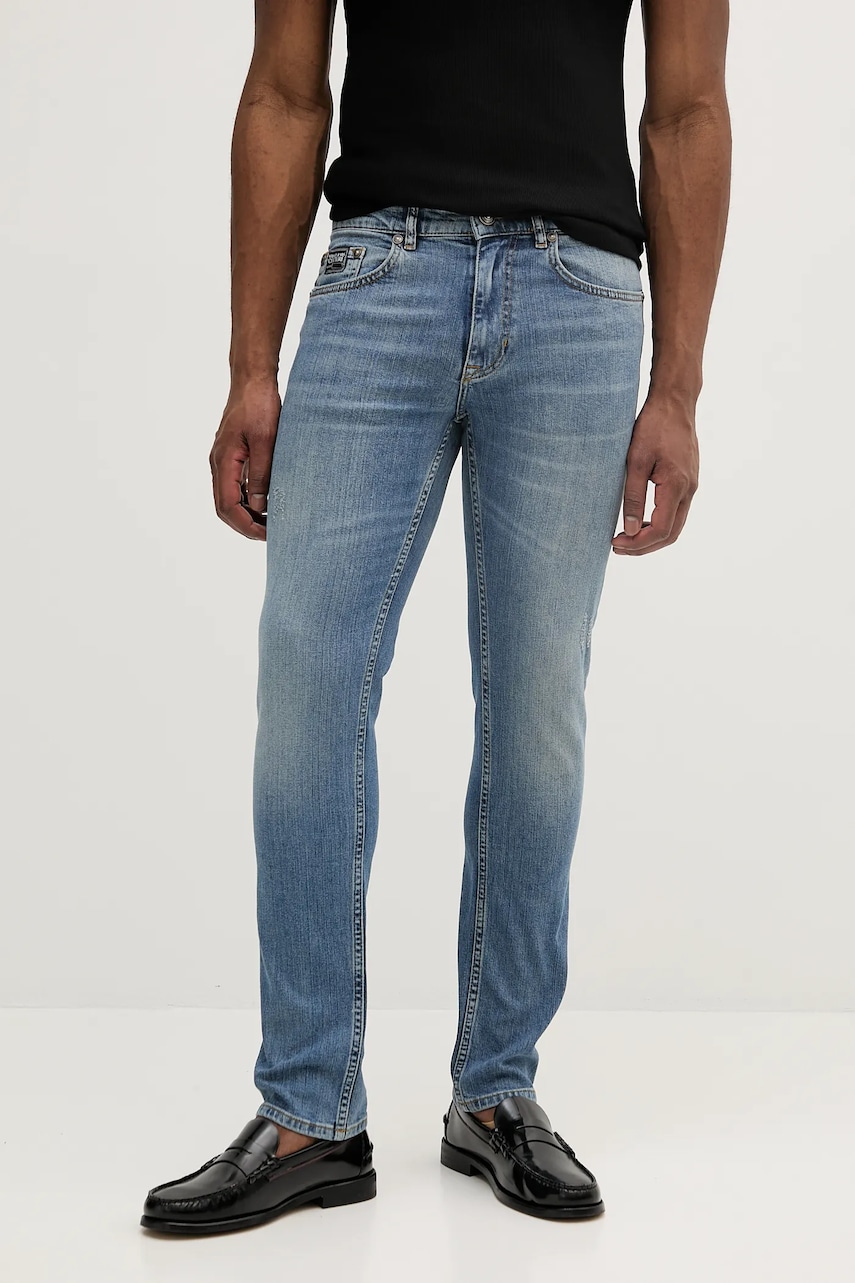 Rifle Versace Jeans Couture.