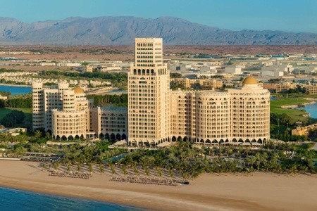 Spojené arabské emiráty Ras Al Khaimah Waldorf Astoria Ras Al Khaimah 11 dňový pobyt Polpenzia Letecky Letisko: Praha May 2026 ( 6/05/26-16/05/26)