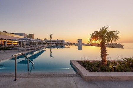 Grécko Rodos Lindos Grand Resort & Spa 11 dňový pobyt Polpenzia Letecky Letisko: Praha June 2026 (24/06/26- 4/07/26)