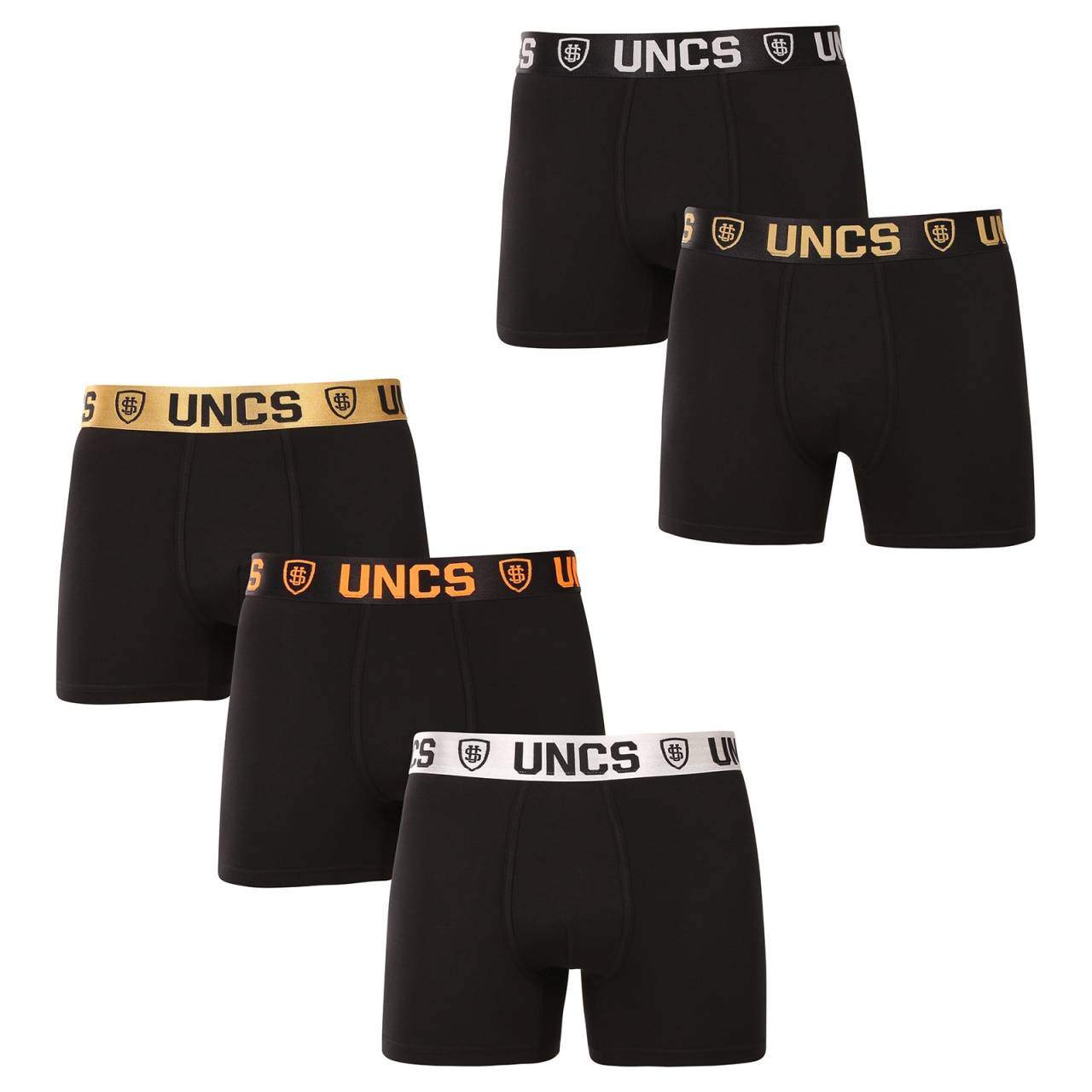 5PACK pánske boxerky UNCS čierné (24Z162PSPP) XL, trenky.
Pánske boxerky UNCS sú navrhnuté tak, aby poskytovali maximálne pohodlie a atraktívny dizajn vo všetkých veľkostiach.
Materiály, ktoré sa prispôsobia vašim potrebám
Tento model boxeriek je vyrobený z kvalitnej zmesi bavlny a elastanu, ktorá zaručuje maximálne pohodlie aj pri celodennom nosení.
Moderný strih a výrazný dizajn
Boxerky UNCS majú dlhšie nohavičky, ktoré zabraňujú odieraniu a poskytujú dodatočnú oporu počas pohybu.
Prečo by ste mali vyskúšať boxerky UNCS

Štýlový vzhľad: Moderný dizajn s kontrastnými prvkami dodáva boxerkám atraktívny vzhľad.
Dlhšie nohavičky: Poskytujú pohodlie a minimalizujú trenie pri pohybe.
Vytkávaná guma s logom UNCS: Pohodlný pás, ktorý pevne drží, ale zároveň netlačí.

Spodná bielizeň UNCS nielen pre milovníkov extravagancie
Pánska spodná bielizeň UNCS vyniká predovšetkým príjemnými materiálmi a jednoduchými strihmi.
Ako sa starať o boxerky UNCS?

Pranie: Odporúčame prať pri 30 °C s jemnými pracími prostriedkami, aby si materiál zachoval svoju kvalitu.
Sušenie: Je možné sušiť v sušičke pri nízkej teplote, čo šetrí čas.
Žehlenie: Nie je potrebné, pretože materiál drží svoj tvar bez ďalších úprav.

Tip: Staňte sa expertom na údržbu spodnej bielizne vďaka radám v našom článku a doprajte svojim obľúbeným kúskom starostlivosť, ktorú si zaslúžia.