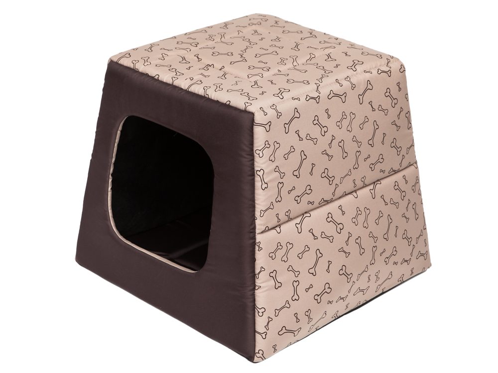 Hundepyramide Reedog 2v1 Light.

 
                  
Wie man die richtige Pyramide für einen Reedog-Hund auswählt:
 
Geeignet für die Rasse: Der weiche Textilzwinger wird Hunde von den Kleinsten bis zu den Größten begeistern.
Hauptvorteile des Bettes: kuschelig weiches Haus, das zu einem Bett mit Umrandung aufgeklappt werden kann, weicher Füllschaum + Polyurethanfaser, hervorragender Schutz vor Kälte oder Zugluft, bietet einen bequemen geschlossenen Raum und ermöglicht dem Hund zu beobachten, abnehmbarer und waschbarer Bezug mit Reißverschluss aus strapazierfähigem Cordura
Material: strapazierfähiges Cordura für Outdoor-Ausrüstung, schmutzabweisend, pflegeleicht (waschbar bei 30 Grad), Schaumstofffüllung + Plyurethanfaser
Charakter des Hundes: Wachhund oder neugieriger Hund, er mag ein kuscheliges, weiches Plätzchen, wo er sich einrollen kann, er braucht seinen eigenen Innenraum
 

 
Größe des Häuschen:

Größe S (37x34 cm), kleinste Hunderassen: Höhe bis 30 cm - Yorkshire Terrier, Chihuahua, Zwergdackel
Größe M (51x45 cm), kleinere mittlere Hunderassen: Hundehöhe bis 30 - 40 cm, - Bichon Frise, Basset Hound, Brasilianischer Terrier, Schnauzer, Beagle