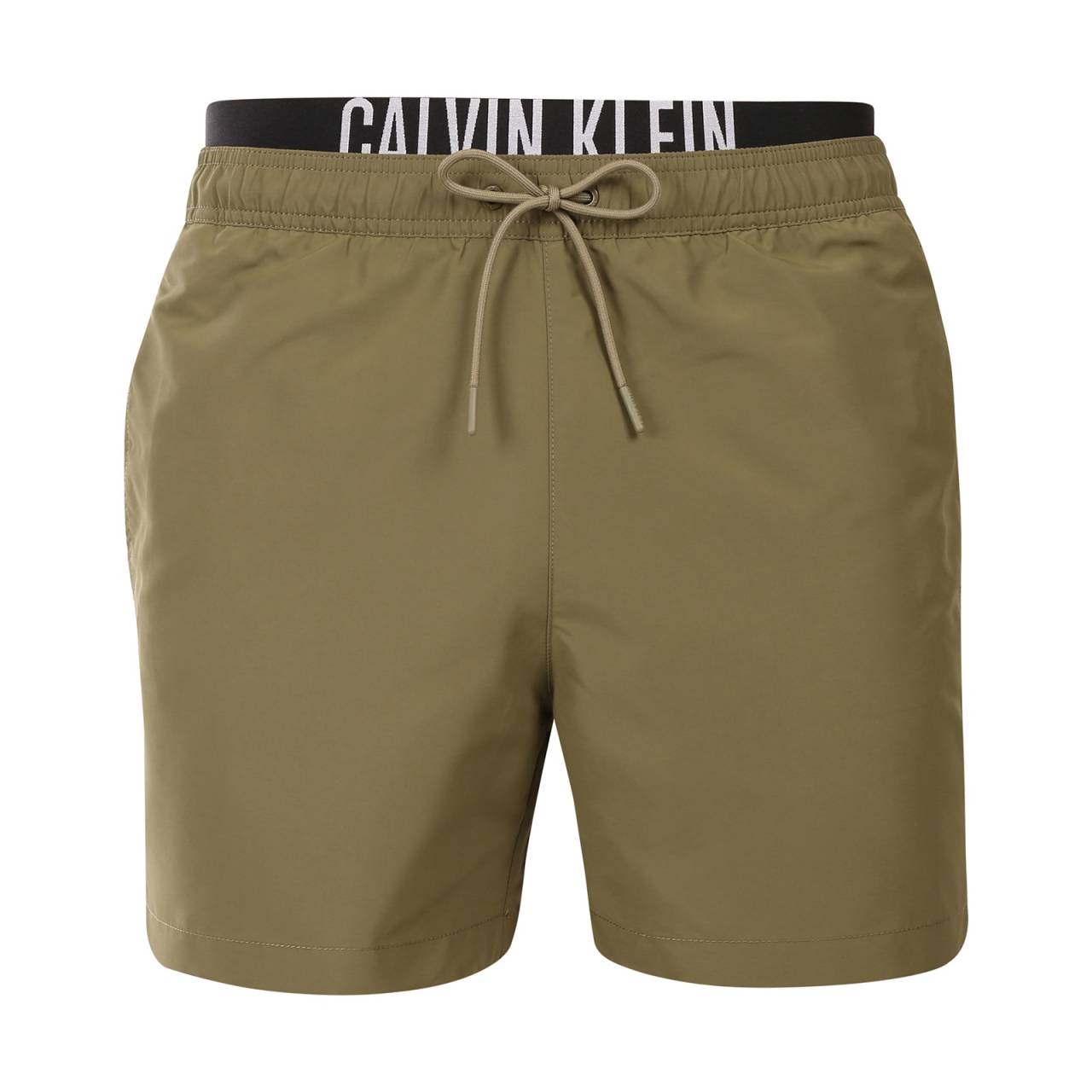 Pánske plavky Calvin Klein zelené (KM0KM01093-LB6) M.
Predstavujeme vám pánske plavky Calvin Klein, ktoré kombinujú ikonický dizajn značky s modernými prvkami.
Kvalita Calvin Klein, ktorá vás nesklame
Plavky Calvin Klein sú vyrobené z polyesteru, čo zaručuje špičkovú kvalitu a zároveň podporuje udržateľnosť.
Premyslený dizajn pre vaše pohodlie
Plavky Calvin Klein sú navrhnuté s ohľadom na pohodlie a štýl.
Prečo by plavky Calvin Klein nemali chýbať vo vašom šatníku?

Udržateľnosť: Plavky sú vyrobené z polyesteru, čím sa znižuje vplyv na životné prostredie.
Rýchloschnúca technológia: Moderný materiál vám zaručí maximálne pohodlie počas celého dňa.
Štýlový a moderný dizajn: Calvin Klein jednoducho nikdy nevyjde z módy.
Perfektná voľba: Budete hviezdou nielen na pláži, ale aj na párty pri bazéne alebo pri akomkoľvek vodnom športe.

Spodná bielizeň Calvin Klein vám dodá jedinečný štýl
Pánska spodná bielizeň Calvin Klein patrí k stáliciam módneho priemyslu.
Ako sa starať o plavky Calvin Klein
Aby si plavky Calvin Klein dlhodobo zachovali svoju kvalitu a farbu, je dôležité dodržiavať správny postup údržby.


Pranie: Perte v práčke pri maximálnej teplote 30 °C a používajte jemný prací prostriedok, ktorý je šetrný k materiálu.


Sušenie: Plavky nesušte v sušičke - radšej ich nechajte voľne schnúť na vzduchu v tieni, aby ste zabránili vyblednutiu žiarivo červenej farby.


Skladování: Po úplném uschnutí skladuj plavky na suchém a dobře větraném místě, abys předešel případné tvorbě plísní.


Tip: Nájsť ten správny kus spodnej bielizne, ktorý vám dokonale padne, môže byť náročné.