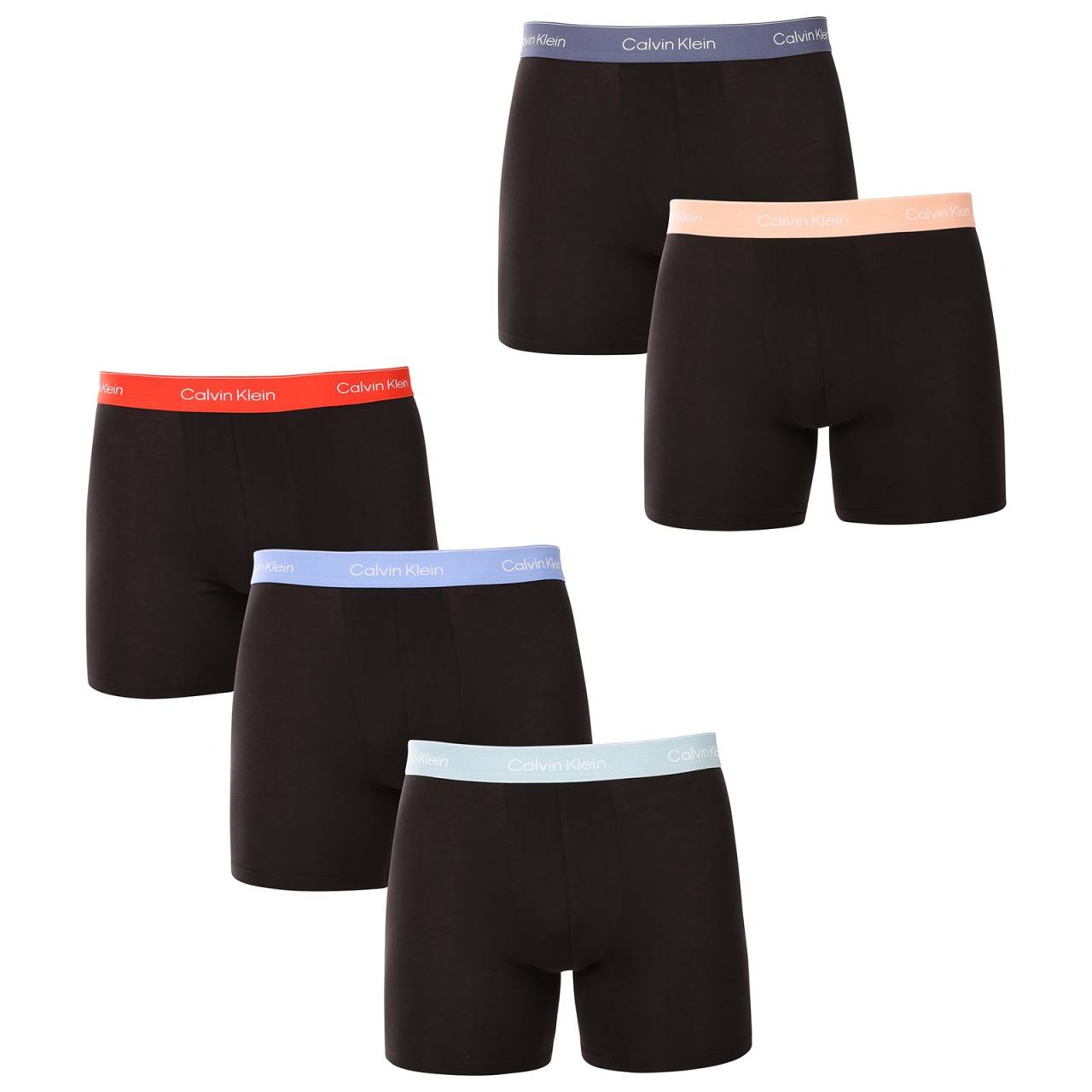 5PACK pánske boxerky Calvin Klein čierné (NB4395-VQR) L, trenky.
Tento set troch čiernych pánskych boxeriek Calvin Klein je ideálnou voľbou na každodenné nosenie predovšetkým pre mužov, ktorí si s módou tykajú.
Kvalitný materiál pre tvoje maximálne pohodlie
Boxerky Calvin Klein sú vyrobené zo zmesi bavlny a elastanu, čo zaručuje pohodlie, priedušnosť a flexibilitu.
Nadčasový elegantný dizajn s dlhšími nohavičkami
Tieto štýlové boxerky majú dlhšie nohavičky, ktoré poskytujú lepšie krytie a pohodlie počas nosenia.
Dôvody, prečo si boxerky Calvin Klein zamiluješ

Priedušná bavlna: Materiál, ktorý ti poskytne maximálne pohodlie a sviežosť.


Pružnosť vďaka elastanu: Prispôsobí sa tvojej postave a umožní voľnosť pohybu.


Módny dizajn: Pridáva boxerkám elegantný vzhľad a zaisťuje, že budú skvele držať na mieste.

Ako sa starať o svoje nové boxerky
Aby ti tieto boxerky vydržali čo najdlhšie, je dôležité dodržiavať nasledujúce pokyny:

Pranie: Per na 30°C s jemnými pracími prostriedkami, aby sa zachovala kvalita bavlny a elastanu.


Sušenie: Možno sušiť v sušičke na nižšie teploty.


Žehlenie: Nie je potrebné žehliť, boxerky si udržia svoj tvar aj bez žehlenia.