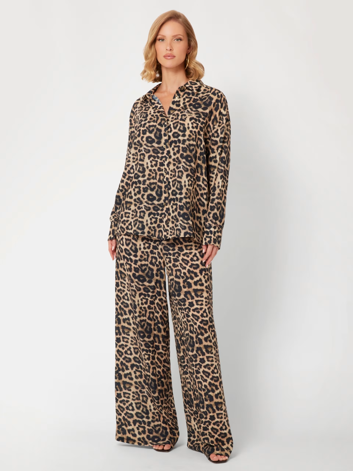 Guess pj set l.