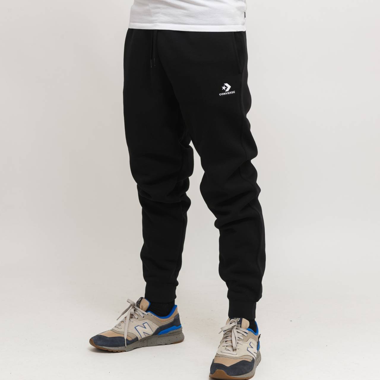Converse go-to embroidered star chevron standard fit sweatpant s.