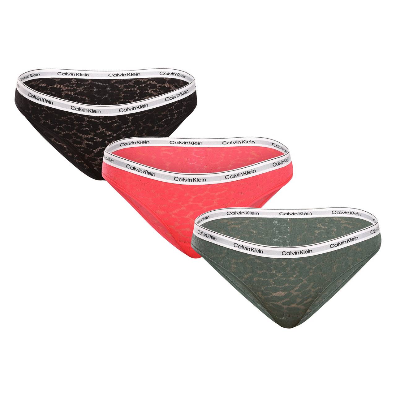 3PACK žensko donje rublje Calvin Klein prevelik raznobojan (QD5080E-GP6) XXL.
Ove gaćice Calvin Klein izgledaju vrlo luksuzno, i to ne samo zbog originalne tkane gume!
Materijal koji se koristi savršeno pristaje i vrlo je ugodan na dodir.
Više možete saznati u klasičnim informacijama o proizvodu.