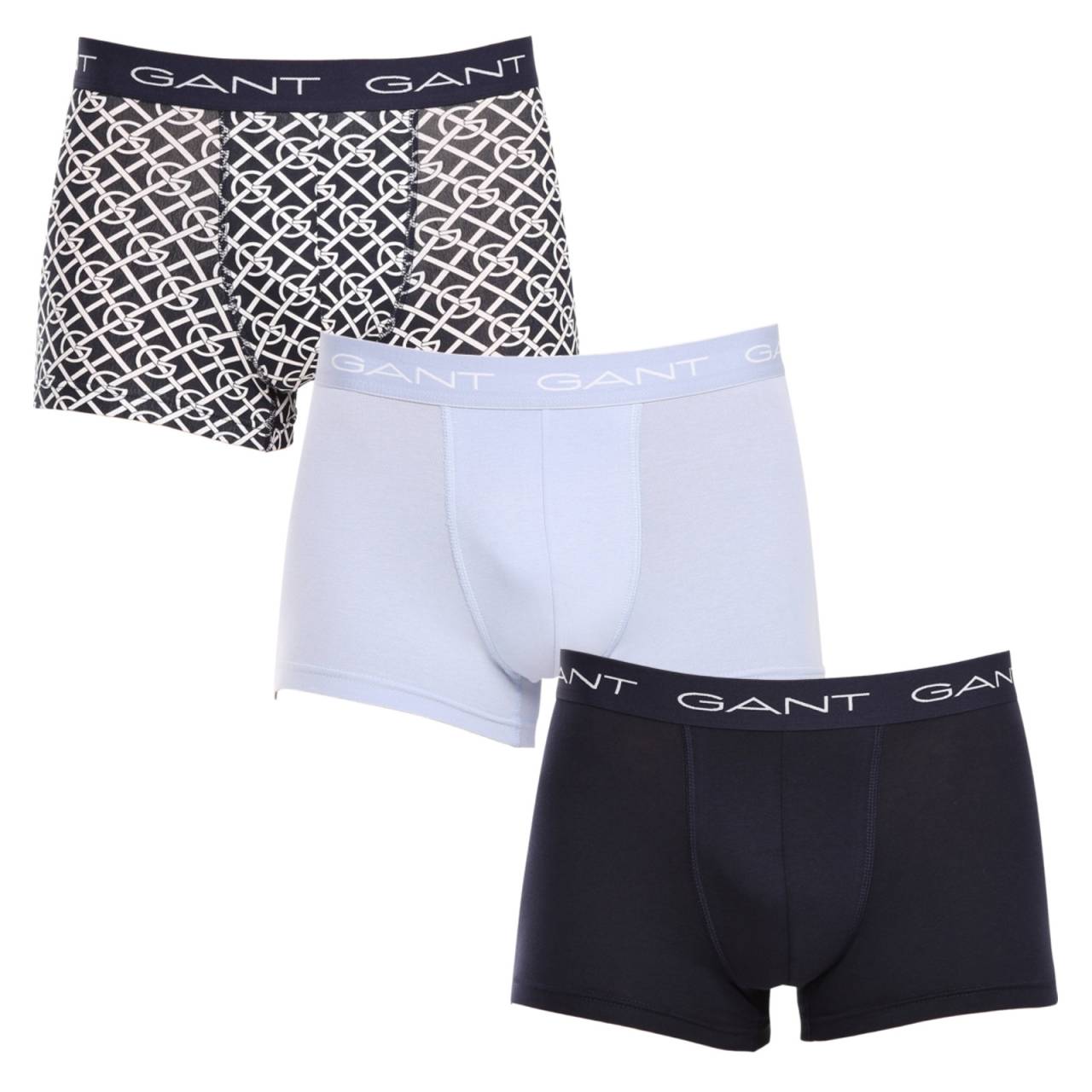 3PACK pánske boxerky Gant viacfarebné (902333013-433) L, trenky.
Stavte na pohodlie a nadčasový vzhľad s pánskymi boxerkami GANT v nadčasovej farebnej kombinácii.
Prvotriedny materiál pre každodenné pohodlie
Boxerky sú vyrobené z kvalitnej zmesi bavlny a elastanu.
Moderný dizajn do práce aj na večerné rande
Jednoduchý dizajn dopĺňa vytkávaná guma v páse s logom GANT, ktorý je mäkký a netlačí.
Prečo by ste určite mali vyskúšať boxerky GANT

Kvalitný materiál a pohodlný strih:Mäkká bavlna s elastanom zaručuje pohodlie a skvelý strih.
Štýlový minimalistický dizajn: Klasické farebné prevedenie a vyšívané elastické logo pôsobia elegantne a moderne.
Univerzálnosť: Ideálne na každodenné nosenie, do práce, na šport aj na voľný čas.

Spodná bielizeň GANT pre štýlových mužov
Od roku 1949 je značka GANT synonymom precízneho remeselného spracovania a kvalitných materiálov.
Ako sa starať o pánske boxerky GANT
Aby vám spodná bielizeň dlho vydržala v skvelom stave, odporúčame dodržiavať tieto tipy.

Perte: Per ich pri maximálnej teplote 40 °C.
Sušenie: Boxerky môžeš sušiť v sušičke - odporúčame nastaviť šetrný program na nižšiu teplotu.
Žehlenie: Ak je to potrebné, môžeš ich žehliť na nízku teplotu, ideálne naruby.

Tip: Nájsť ten správny kus spodnej bielizne, ktorý vám dokonale padne, môže byť náročné.