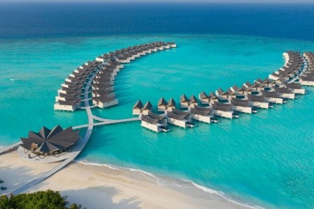 Maldivy  Movenpick Resort & Spa Kuredhivaru (Noonu Atol) 7 dňový pobyt Polpenzia Letecky Letisko: Praha May 2026 (17/05/26-23/05/26)