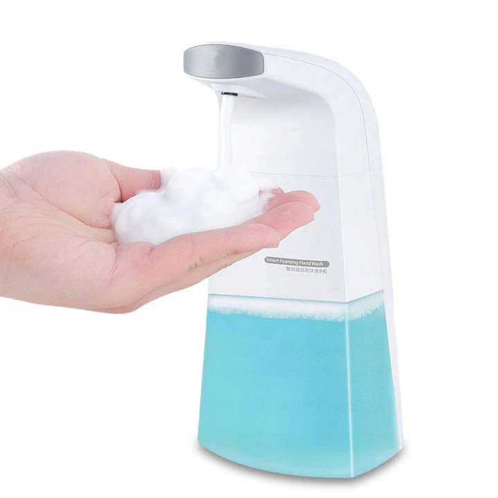 Bezdotykový automatický dávkovač mydla