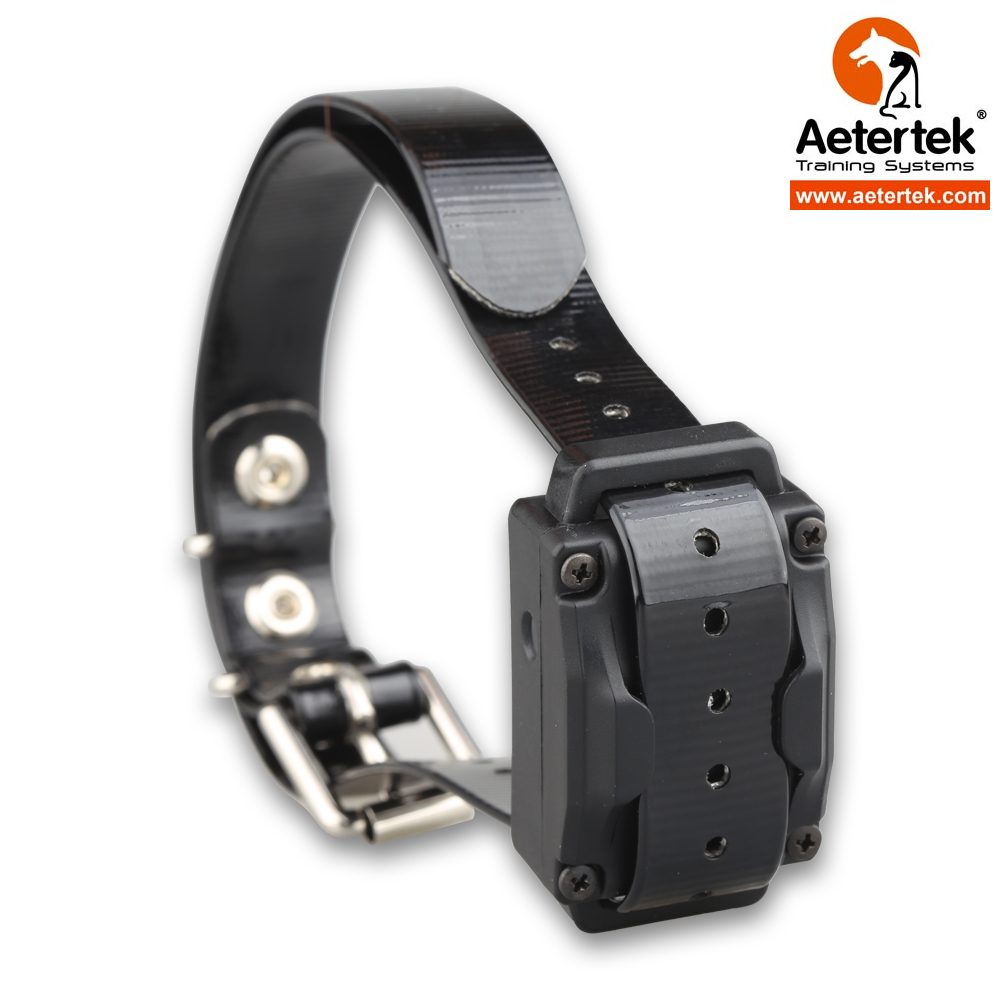 Halsband und Empfänger Aetertek AT-216C.