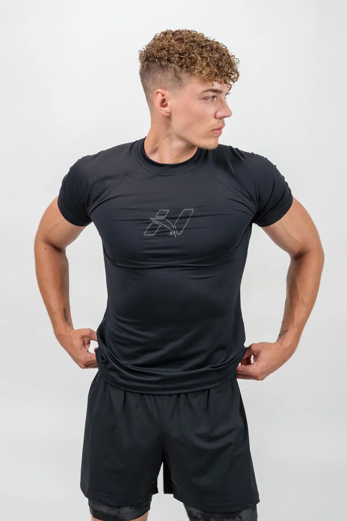 Nebbia Workout Compression T-shirt ENDURANCE 346 noir M.