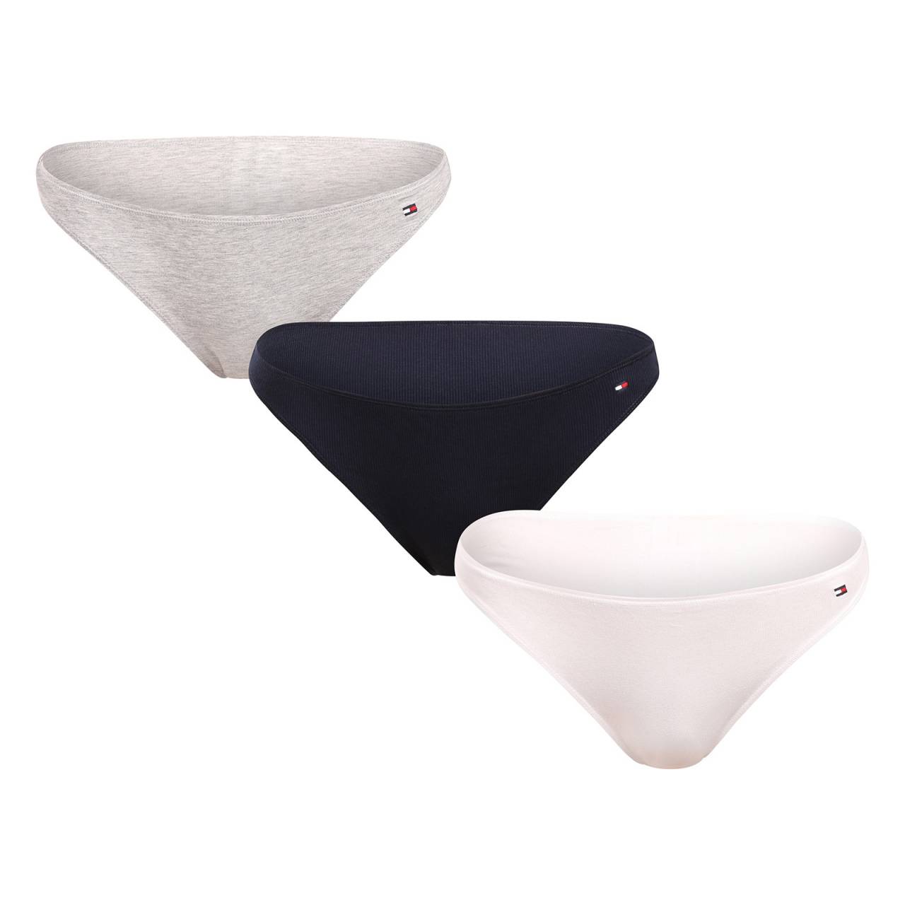 3PACK Damen Slips Tommy Hilfiger mehrfarbig (UW0UW05753 0V7) L.
Die Damen Slips von Tommy Hilfiger sind ideal für Frauen, die sich bei jeder Freizeitaktivität und alltäglichem Tragen wohlfühlen möchten.