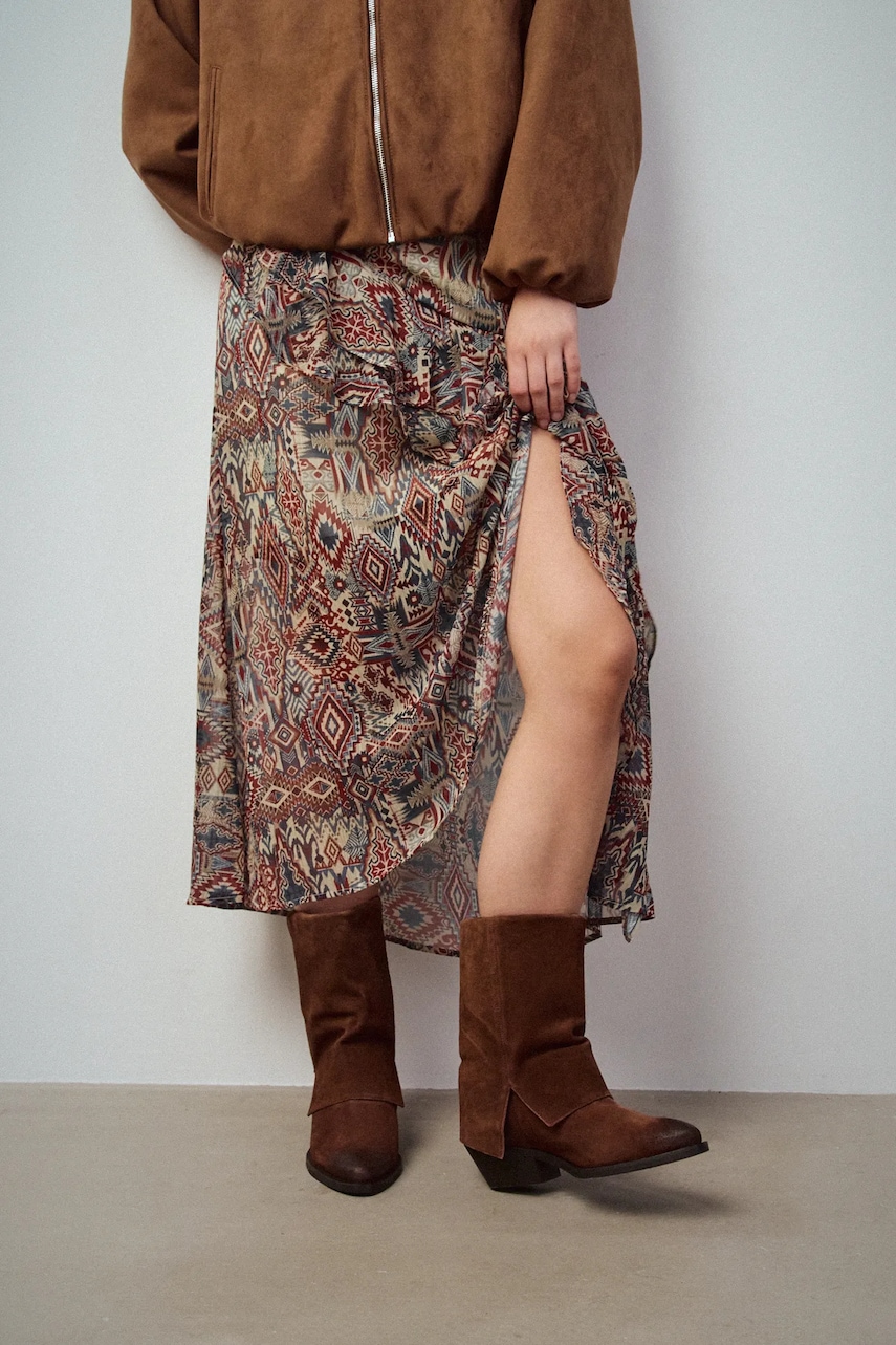 Semišové kovbojské topánky Medicine hnedá farba, na podpätku.