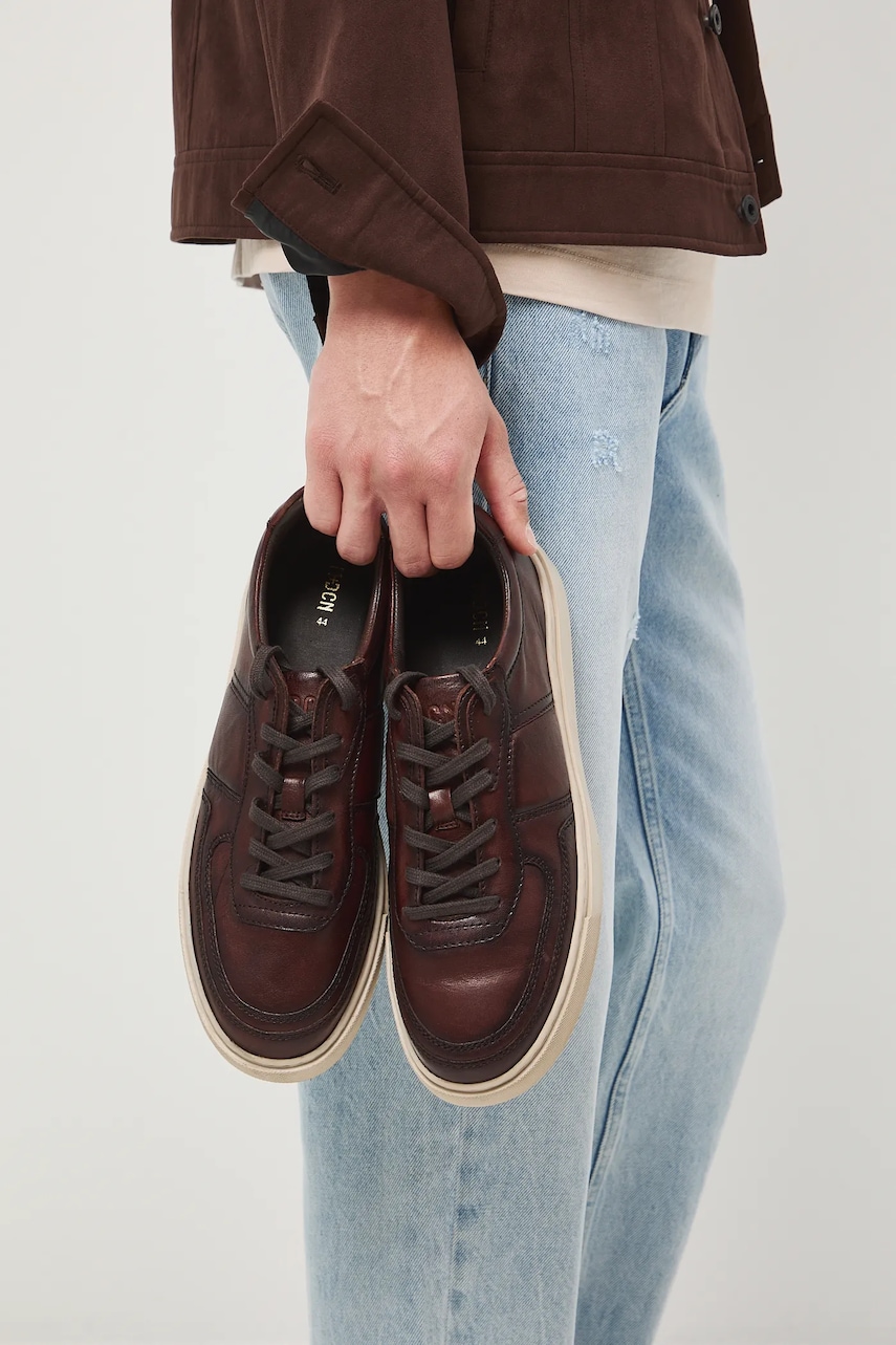 Kožené tenisky Medicine.