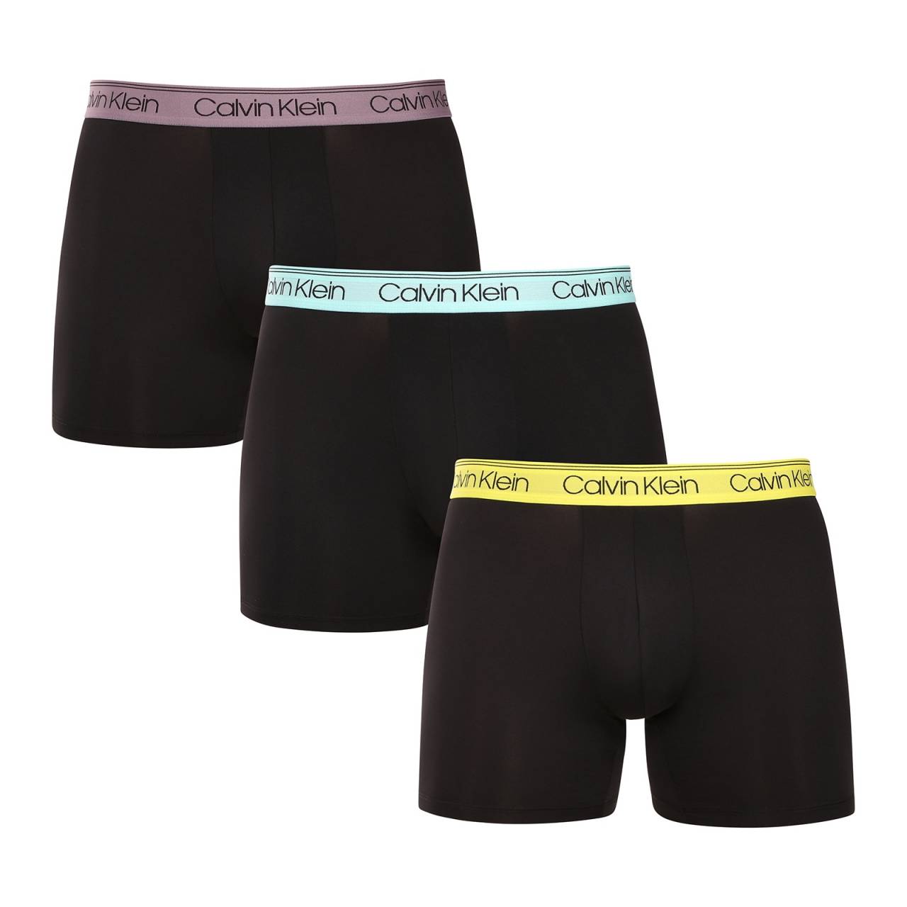 3PACK pánske boxerky Calvin Klein čierne (NB2570A-VT5) S, trenky.
Chcete boxerky, ktoré ponúkajú maximálne pohodlie, moderný dizajn a špičkovú kvalitu?
Prvotriedny materiál pre celodenné pohodlie
Tieto boxerky sú vyrobené z kombinácie polyesteru a elastanu, čo poskytuje dokonalú kombináciu mäkkosti, pružnosti a odolnosti.
Moderný dizajn a dokonalý strih
Minimalistický vzhľad s elastickým pásom dopĺňa logo Calvin Klein, ktoré dodáva boxerkám luxusný a sofistikovaný štýl.
Prečo si boxerky Calvin Klein zamilujete?

Ľahký a priedušný materiál: Ideálne na každodenné nosenie aj náročné športové aktivity.
Dlhšia nohavička: Poskytuje lepšie krytie a oporu, nezhrňuje sa a neškrtí.
Rýchloschnúce a odolné: Ideálne na aktívny životný štýl.
Nadčasový dizajn: minimalistický dizajn a luxusný vzhľad značky Calvin Klein.

Spodnú bielizeň Calvin Klein milujú ľudia na celom svete.
Pánska spodná bielizeň Calvin Klein patrí k stáliciam módneho priemyslu.
Ako sa starať o boxerky?
Aby si vaše boxerky zachovali dokonalý tvar a kvalitu čo najdlhšie, dodržiavajte tieto pokyny:

Praní: Doporučujeme prát na 30 °C s jemným pracím prostředkem.
Žehlení: Nedoporučuje se, aby nedošlo k poškození materiálu.
Sušenie: Sušenie v sušičke sa neodporúča, radšej sušte voľne na vzduchu.

Tip: Nájsť ten správny kus spodnej bielizne, ktorý vám dokonale padne, môže byť náročné.
