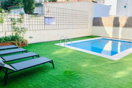 Španielsko Costa Dorada Sitges 8 dňový pobyt Raňajky Letecky Letisko: Viedeň January 2026 ( 1/01/26- 8/01/26)