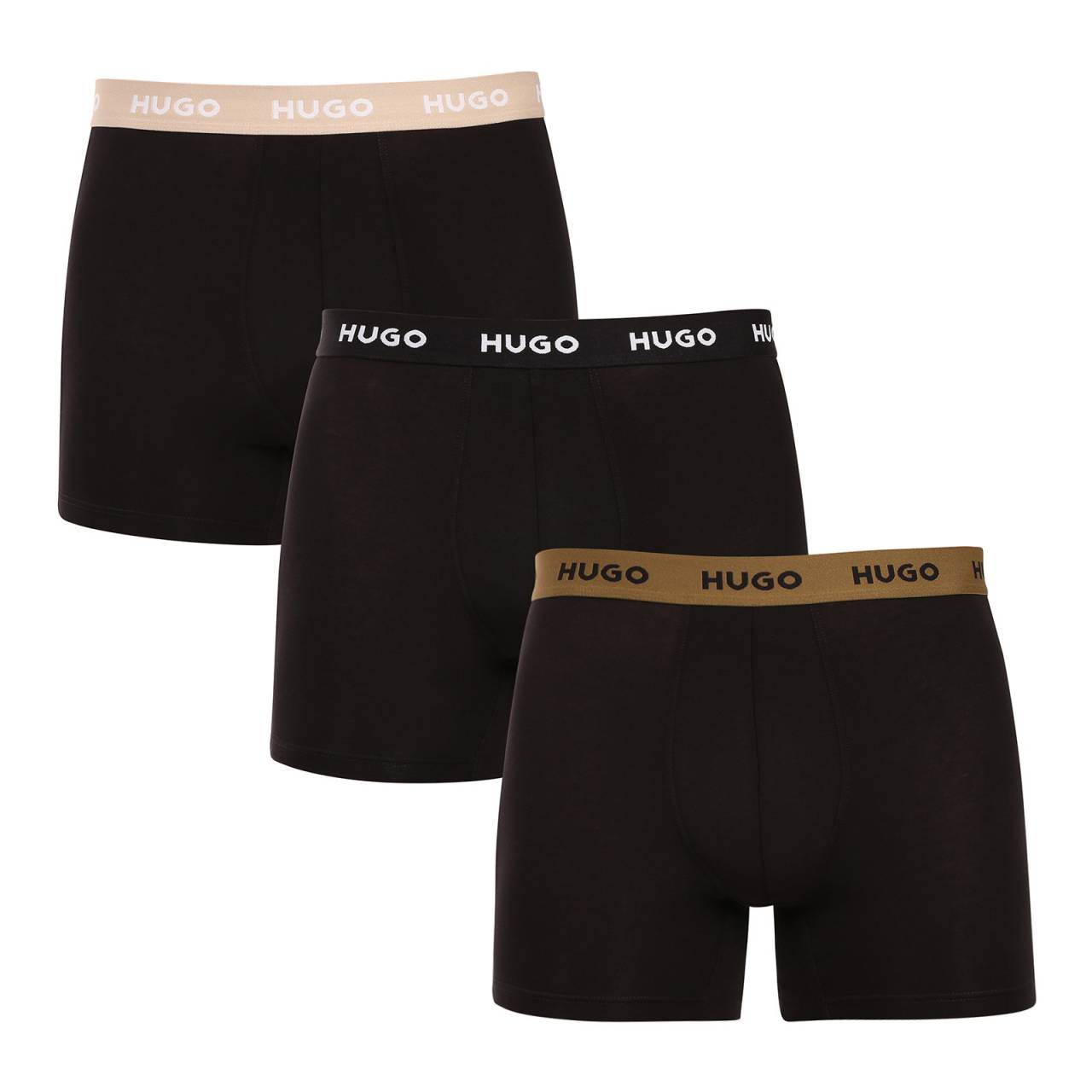 3PACK Boxers para hombre HUGO negro (50532613 987) L.
Apueste por la elegancia atemporal y el confort superior con los calzoncillos bóxer para hombre de HUGO.
Material que se adapta perfectamente a ti
La combinación de algodón de alta calidad con un toque de elastano garantiza una combinación óptima de comodidad y flexibilidad.
Un estilo que habla por sí solo
La sobria combinación de colores es adecuada para todos los hombres a los que no les gustan las excentricidades.
Por qué te encantarán los boxers de HUGO

Material de primera calidad en una combinación de algodón y elastano.
Diseño elegante en colores clásicos.
Piernas más largas para mayor comodidad.

Ropa interior Hugo para los amantes de la comodidad y el lujo
La marca de ropa interior Hugo pertenece a la familia de ropa Hugo Boss y destaca por la calidad de sus materiales y la precisión de su confección.
Cómo cuidar los boxers de HUGO
Para que tus boxers favoritos te duren mucho tiempo, te recomendamos que sigas estos consejos.

Lavandería: El bolígrafo está a una temperatura de 40 °C.
Secado: Puedes secar tus boxers en la secadora con el programa delicado.
Planchado: Si es necesario, plánchelos del revés a una temperatura más baja.

Consejo: Conviértete en una experta en mantenimiento de lencería con los consejos de nuestro artículo y dale a tus prendas favoritas el cuidado que se merecen.