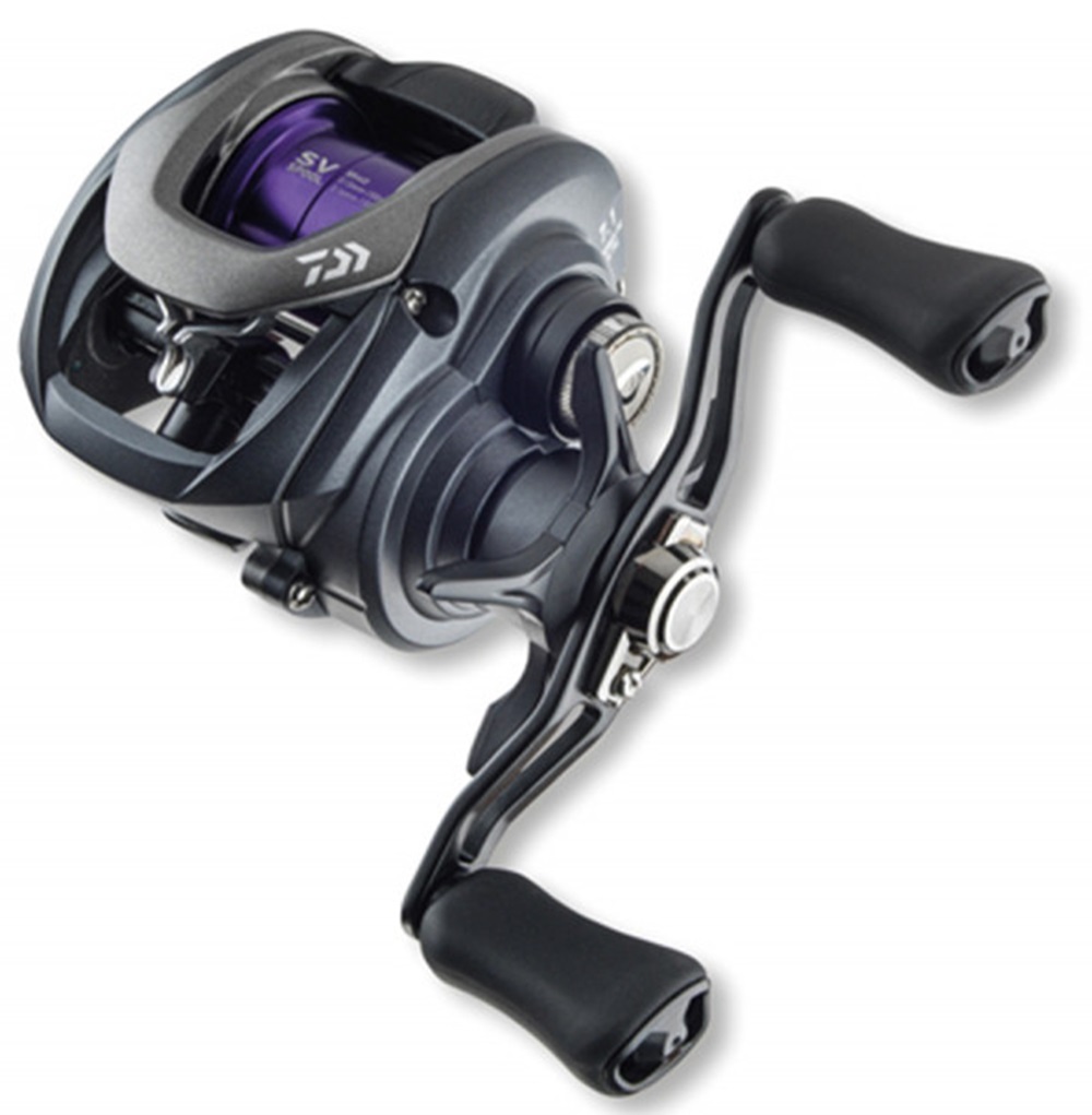 Daiwa multiplikátor prorex pe sv tw 100hsl.
 Koncept SV spoľahlivo zabraňuje vôli, stačí krátko zastaviť cievku palcom, keď návnada dosiahne vodnú hladinu na konci hodu.
 Vlastnosti: •HARDBODYZ® telo navijaku •7 guličkových ložísk (vrátane 1 CRBB®) •Systém T-Wing (TWS™) •Cievka SV •Brzda UTD® •Magnetická brzda Magforce®-Z •Hviezdicová brzda s click systémom •90 mm hliníková kľučka •Mäkký úchop kľučky •Verzia pre ľavú ruku