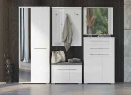 Moderná predsieň tiana - biela.

 

 

Predsieň pochádza z kolekcie Tiana, ktorá sa vyznačuje moderným vzhľadom s nádychom luxusu, a taktiež kvalitným spracovaním.

 


  
Moderná zostava do predsiene je tvorená dvojdverovou skriňou so zrkadlom, výsuvnou šatníkovou tyčou a policou, dvojdverovou komodou s 2 policami a 2 zásuvkami, dvojdverovým botníkom s policou a čalúneným sedákom, vešiakovým panelom s 8 hákmi a zrkadlom s LED osvetlením po stranách.

 

 
    
Nábytok je vyrobený z kvalitného lamina.

 

Moderná predsieň Tiana sa skladá z týchto prvkov:


	Predsieňová skriňa 2D so zrkadlom Tiana - 76x194x35cm (š, v, h)
	Predsieňová komoda Tiana - 76x117x35 cm (š, v, h)
	Čalúnený botník Tiana - 76x53x35cm (š, v, h)
	Vešiakový panel Tiana - 76x100x17cm (š, v, h)
	Predsieňové zrkadlo s LED osvetlením Tiana - 76x70x3,3cm (š, v, h)


 

 

Všetky produkty z kolekcie Tiana nájdete nižšie v súvisiacom tovare.