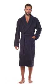 Pánsky župan L&L šedý (2450) M.
Doprajte si maximálny komfort s týmto pánskym županom s kapucňou od obľúbenej značky L&L.
Pohodlná bavlna pre maximálne pohodlie
Pánsky župan L&L je vyrobený zo 100 % bavlny, ktorá je šetrná k pokožke a výborne absorbuje vlhkosť.
Pohodlný strih pre každodennú relaxáciu
Župan má dve priestranné vrecká na uloženie nevyhnutných vecí a opasok na jednoduché prispôsobenie.
Prečo si zamilujete pánsky župan L&L

100 % bavlna: Prírodný, savý a jemný materiál pre dokonalé pohodlie.
Kapucňa a vrecká: Praktické prvky, ktoré zvyšujú funkčnosť a pohodlie.
Elegantný dizajn: Vhodný pre každého muža, ktorý miluje jednoduchosť a štýl.

Župany L&L pre štýlových mužov a ženy
Značka L&L má dlhú tradíciu založenú na kvalite poľského textilného priemyslu a moderných technológiách.
Ako sa starať o pánsky župan L&L
Aby vám váš obľúbený župan vydržal čo najdlhšie, odporúčame dodržiavať tieto pokyny na údržbu.

Pranie: Odporúčame prať župan pri teplote 30 °C.
Sušenie: Sušenie v sušičke sa neodporúča.
Žehlenie: Áno, župan môžete žehliť – odporúčame strednú teplotu.

Tip: Staňte sa odborníkom na starostlivosť o spodnú bielizeň vďaka tipom v našom článku a doprajte svojim obľúbeným kúskom starostlivosť, akú si zaslúžia.