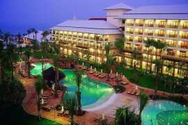 Thajsko Pattaya Ravindra Beach Resort & Spa 11 dňový pobyt Plná penzia Letecky Letisko: Viedeň January 2026 (14/01/26-24/01/26)