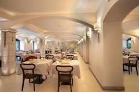 Taliansko Cortina d´Ampezzo Park Des Dolomites 8 dňový pobyt Raňajky Vlastná December 2025 (29/12/26- 5/01/26)