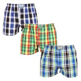 3PACK pánske trenky Styx klasická guma viacfarebné (3A11789) L, trenírky.
Doprajte si štýl a pohodlie s pánskymi šortkami Styx v pestrých farbách a originálnom dizajne.
Mäkký materiál pre celodenné pohodlie
Šortky Styx sú vyrobené zo 100 % bavlny, ktorá ponúka mäkkosť a priedušnosť aj pri celodennom nosení.
Originálny dizajn a pohodlné nosenie
Šortky Styx vnesú do vášho šatníka hravosť a jedinečný štýl vďaka odvážnym farbám a originálnym potlačiam.
Prečo si zaobstarať šortky Styx?

Vyrobené v Českej republike s dôrazom na kvalitu a precíznosť.


Materiál zo 100 % bavlny pre mäkkosť a pohodlie.


Originálne a zábavné vzory, ktoré vás odlíšia.

Kvalita z Českej republiky, to je spodná bielizeň Styx
Spodná bielizeň Styx sa kompletne vyrába v Českej republike.
Ako sa starať o šortky Styx
Ak chcete zachovať kvalitu a pohodlie svojich šortiek, postupujte podľa týchto pokynov:

Pranie: Perte pri maximálnej teplote 30 °C, aby ste zachovali intenzívne farby a mäkkosť bavlny.


Sušenie: Neodporúčame sušenie v bubnovej sušičke, radšej ich nechajte voľne uschnúť na vzduchu.


Žehlenie: Šortky môžete žehliť pri nízkej teplote, aby mali hladký vzhľad.

Tip: Staňte sa expertom na údržbu spodnej bielizne vďaka tipom v našom článku a doprajte svojim obľúbeným kúskom starostlivosť, akú si zaslúžia.