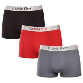 3PACK pánske boxerky Calvin Klein viacfarebné (NB4269-0GU) XXL, trenky.
Chcete boxerky, ktoré ponúkajú maximálne pohodlie, moderný dizajn a špičkovú kvalitu?
Prvotriedny materiál pre celodenné pohodlie
Tieto boxerky sú vyrobené z kombinácie polyesteru a elastanu, čo poskytuje dokonalú kombináciu mäkkosti, pružnosti a odolnosti.
Moderný dizajn a dokonalý strih
Minimalistický vzhľad s elastickým pásom dopĺňa logo Calvin Klein, ktoré dodáva boxerkám luxusný a sofistikovaný štýl.
Prečo si boxerky Calvin Klein zamilujete?

Ľahký a priedušný materiál: Ideálne na každodenné nosenie aj náročné športové aktivity.
Dlhšia nohavička: Poskytuje lepšie krytie a oporu, nezhrňuje sa a neškrtí.
Rýchloschnúce a odolné: Ideálne na aktívny životný štýl.
Nadčasový dizajn: minimalistický dizajn a luxusný vzhľad značky Calvin Klein.

Spodnú bielizeň Calvin Klein milujú ľudia na celom svete.
Pánska spodná bielizeň Calvin Klein patrí k stáliciam módneho priemyslu.
Ako sa starať o boxerky?
Aby si vaše boxerky zachovali dokonalý tvar a kvalitu čo najdlhšie, dodržiavajte tieto pokyny:

Praní: Doporučujeme prát na 30 °C s jemným pracím prostředkem.
Žehlení: Nedoporučuje se, aby nedošlo k poškození materiálu.
Sušenie: Sušenie v sušičke sa neodporúča, radšej sušte voľne na vzduchu.

Tip: Nájsť ten správny kus spodnej bielizne, ktorý vám dokonale padne, môže byť náročné.