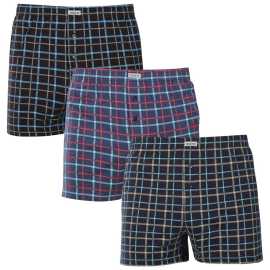 3PACK Herren Boxershorts Andrie mehrfarbig (PS 5860) L.
Ergänzen Sie Ihre Garderobe um ein bequemes und stilvolles Stück.
Hochwertiges Material für ganztägigen Komfort
Die Andrie-Shorts sind aus 100 % Baumwolle gefertigt, die weich und atmungsaktiv ist.
Elegantes Design und bequeme Passform
Die Shorts haben subtile Muster in verschiedenen Farben, die Ihrer Garderobe einen modernen und originellen Look verleihen.
Warum eine Andrie-Shorts?

Das Material aus 100% Baumwolle sorgt für Weichheit und Komfort.


Klassische , lockere Passform für maximalen Komfort.


Dezentes Design, das für jede Gelegenheit geeignet ist.

Andrie bietet tschechische Unterwäsche für Männer, die wissen, was sie wollen
Die Herren-Shorts Andrie zeichnen sich durch ihre angenehmen Materialien und die Qualität der Verarbeitung aus.
Pflege von Andrie's Shorts
Befolgen Sie diese einfachen Schritte, um die Qualität und den Komfort Ihrer Shorts zu erhalten:

Wäscherei: Waschen Sie es bei maximal 40 °C mit Feinwaschmitteln, damit das Material weich und die Muster intensiv bleiben.


Trocknen: Trocknen Sie die Shorts nicht im Trockner, wir empfehlen, sie an der Luft trocknen zu lassen.


Bügeln: Für ein glattes Aussehen können Sie die Shorts bei niedriger Temperatur bügeln.

Tip: Werden Sie mit den Tipps in unserem Artikel zum Experten für die Pflege von Dessous und geben Sie Ihren Lieblingsstücken die Pflege, die sie verdienen.